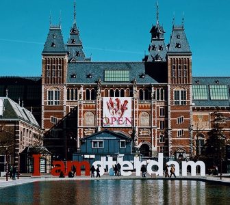 Rijksmuseum + Van Gogh Museum Skip-the-Line Guided Combo Tour – Private Tour in Portuguese