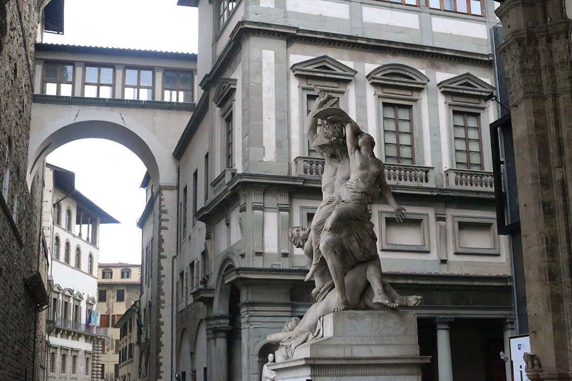 Florence City, Accademia with Michelangelo’s David & Uffizi Museum Skip-the-Line Combo Tour – Private Tour in Portuguese